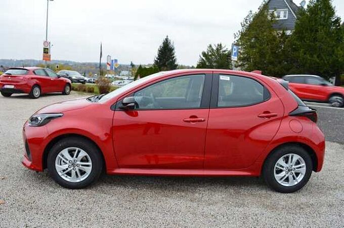 Mazda 2 Hybrid 1.5 VVT-i CVT Centre-Line *SH+Cam+DAB*