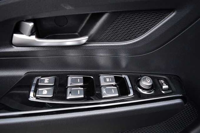 KGM Korando 1.5 T-GDI Nomad 6/MT *Cam+PDC+DAB+SH+Heizung*