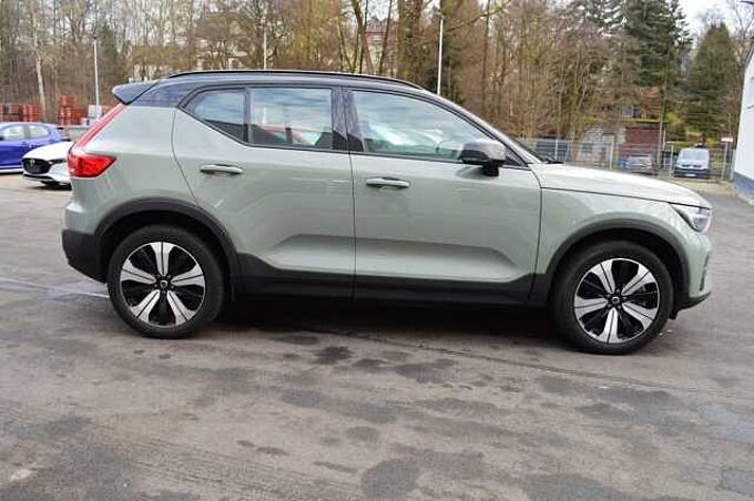 Volvo XC40 P8 AWD Recharge Twin Plus *Standh. +AHK+LED* 