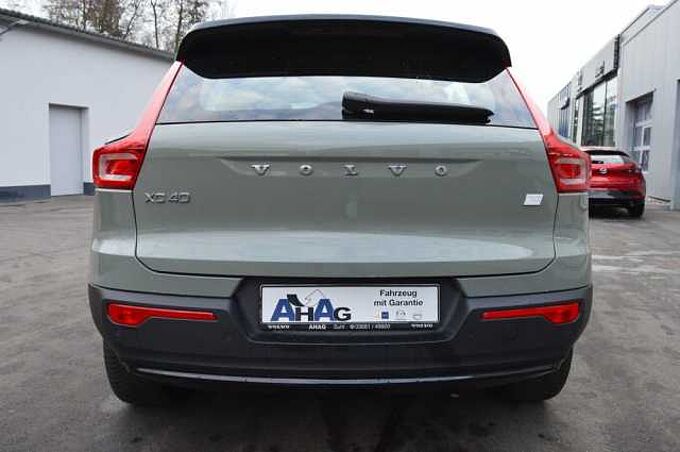 Volvo XC40 P8 AWD Recharge Twin Plus *Standh. +AHK+LED* 