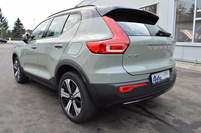 Volvo XC40 P8 AWD Recharge Twin Plus *Standh. +AHK+LED* 