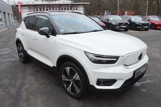 Volvo XC40 P8 AWD Recharge Twin R-Design *Pano+360+H&K* 