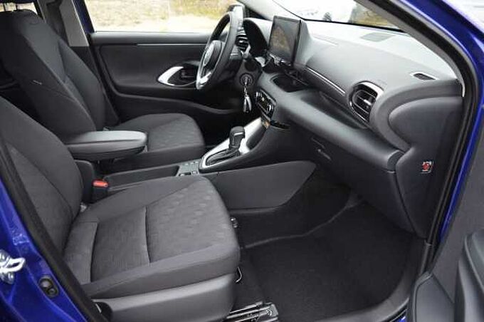 Mazda 2 Hybrid 1.5 VVT-i CVT Centre-Line *SH+Cam+DAB* 