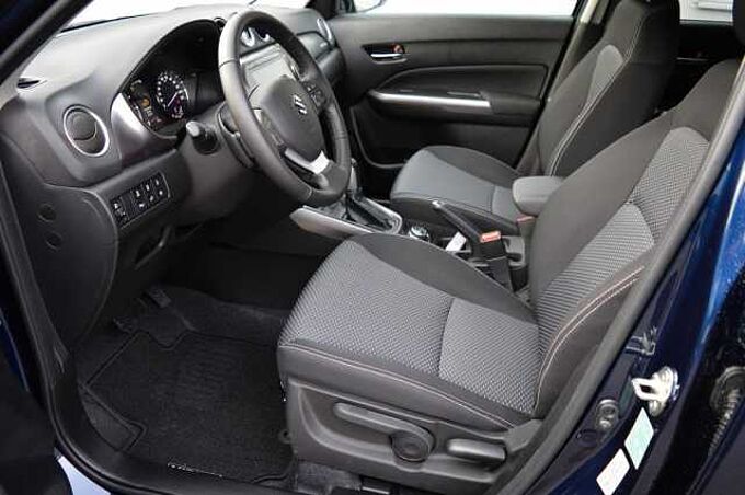 Suzuki Vitara 1.4 Comfort Allgrip AT *AHK+LED+DAB+SH* 