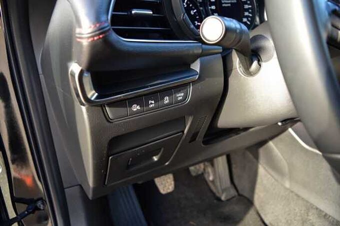 Mazda 3 2.0 e-SKYACTIV-G Homura *Navi+LED+3xPDC* 