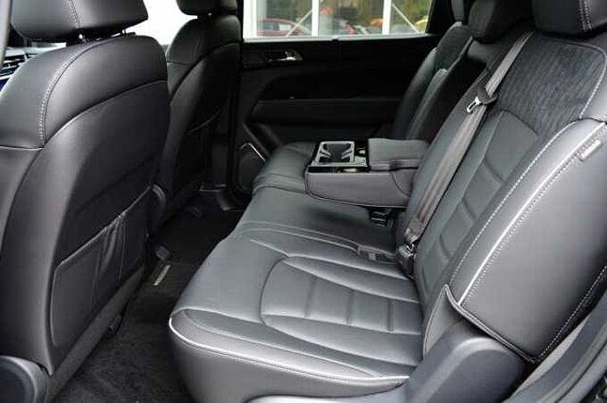 KGM Rexton 2.2 e-XDi Lux 8/AT AWD *360+Sperre+LED+ACC+SD*