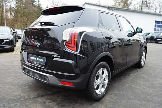 KGM Tivoli 1.5 T-GDI Essential 6/MT *Cam+PDC+DAB+SH+Navi+LDWS* 