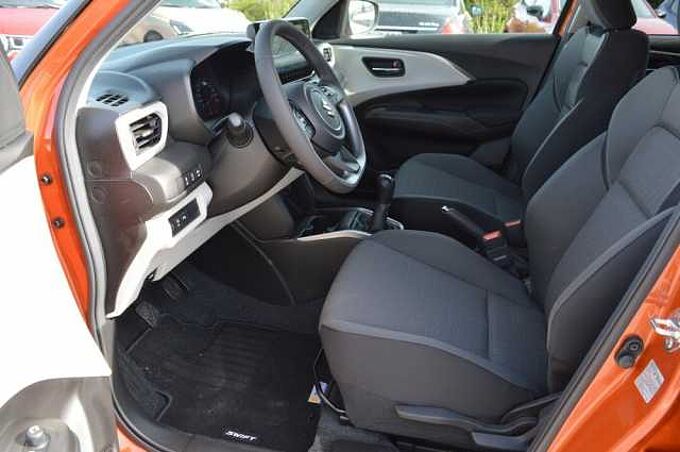 Suzuki Swift 1.2 Comfort+ Allgrip Hybrid *Voll* 