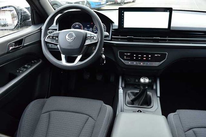 KGM Musso Grand 2.2 e-XDi Core 6/MT AWD *PDC+Cam+DAB+Navi* 