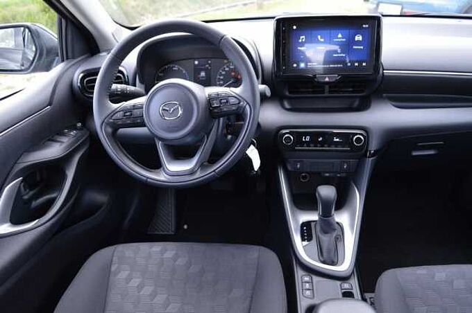 Mazda 2 Hybrid 1.5 VVT-i CVT Centre-Line *SH+Cam+DAB*