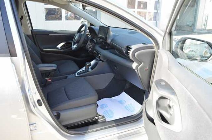 Mazda 2 Hybrid 1.5 VVT-i CVT Centre-Line *SH+Cam+DAB*