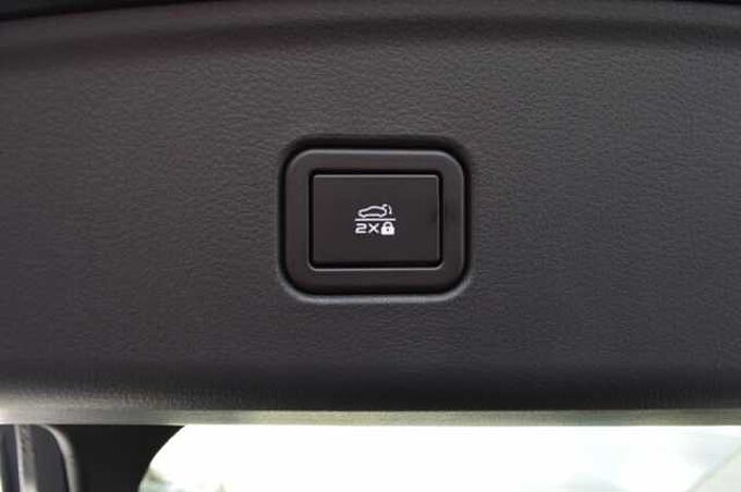 Mazda 6e EV Takumi *Leder+360+Sony+Head-up+Pano*