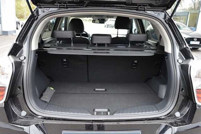 KGM Tivoli 1.5 T-GDI Nomad+ 6/AT AWD *LED+Leder+2xPDC+Cam+SH* 