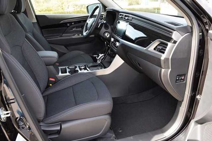 KGM Korando 1.5 T-GDI Nomad 6/AT *Cam+PDC+DAB+SH+Heizung* 