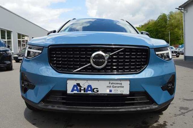 Volvo XC40 B4 AWD Plus Dark DCT *WR+LED+DAB+3xPDC*