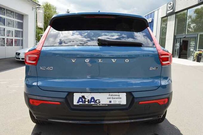 Volvo XC40 B4 AWD Plus Dark DCT *WR+LED+DAB+3xPDC*