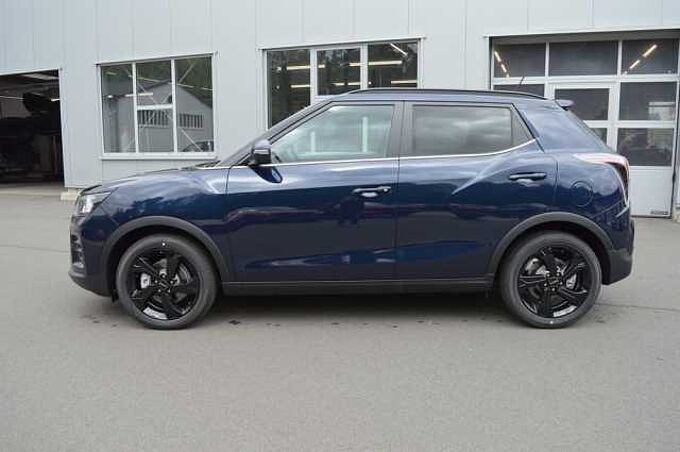 KGM Tivoli 1.5 T-GDI Nomad+ 6/MT *LED+Leder+2xPDC+Cam+SH*