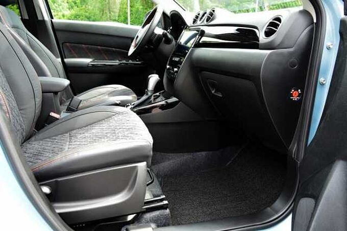 Suzuki Vitara 1.4 Comfort+ X-ITE AT *Limitiert! *