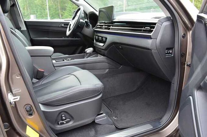 KGM Musso Grand 2.2 e-XDi Lux 6/AT 4WD *Voll+Leder*