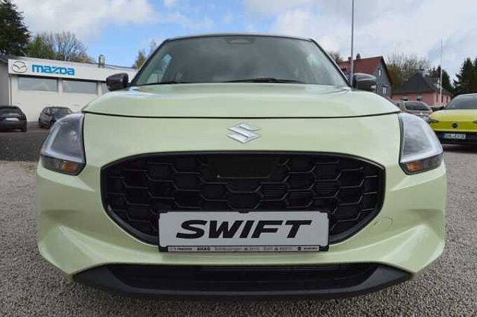 Suzuki Swift 1.2 Comfort+ Allgrip Hybrid *Voll*