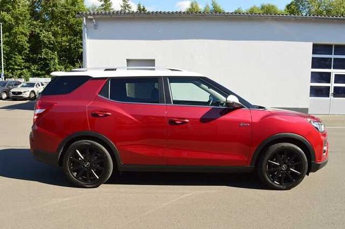 KGM Tivoli Grand 1.5 T-GDI Fizz *8 x Alu+AHK+SH*