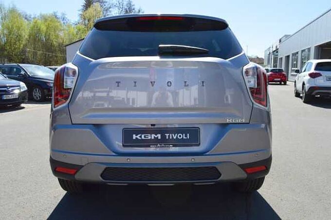 KGM Tivoli 1.5 T-GDI Nomad+ 6/MT *LED+Leder+2xPDC+Cam+SH*