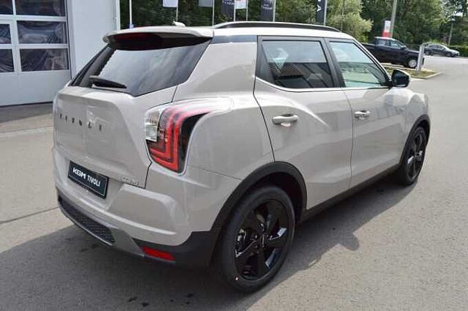 KGM Tivoli 1.5 T-GDI Nomad+ 6/AT *LED+Leder+2xPDC+Cam+SH*