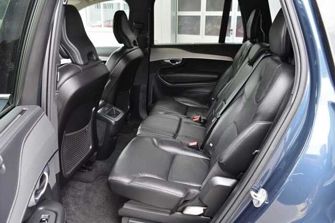Volvo XC90 B5 AWD Geartronic Plus Bright *Voll+AHK+deutsch* 