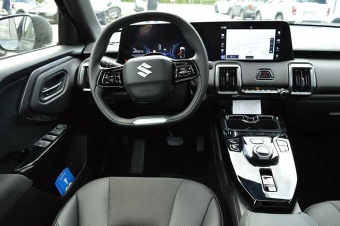 Suzuki e VITARA Allgrip-e Comfort+ *Voll+360+Pano*
