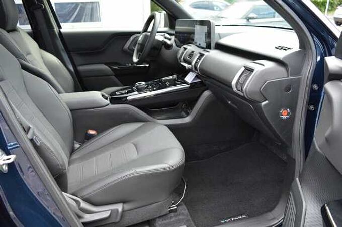 Suzuki e VITARA Allgrip-e Comfort+ *Voll+360+Pano*
