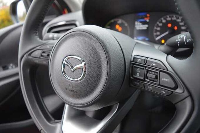 Mazda 2 Hybrid 1.5 VVT-i CVT Centre-Line *SH+Cam+PDA* 