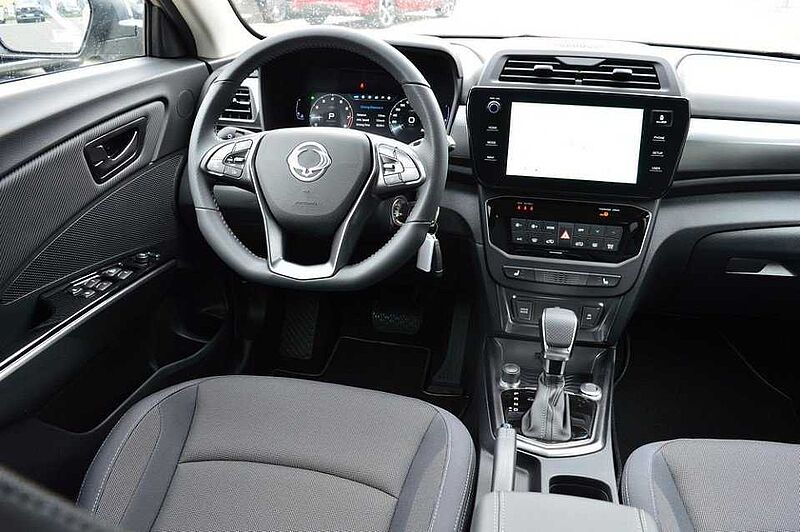 KGM Tivoli 1.5 T-GDI Nomad 6/AT *Cam+PDC+DAB+SH+Navi+LDWS*