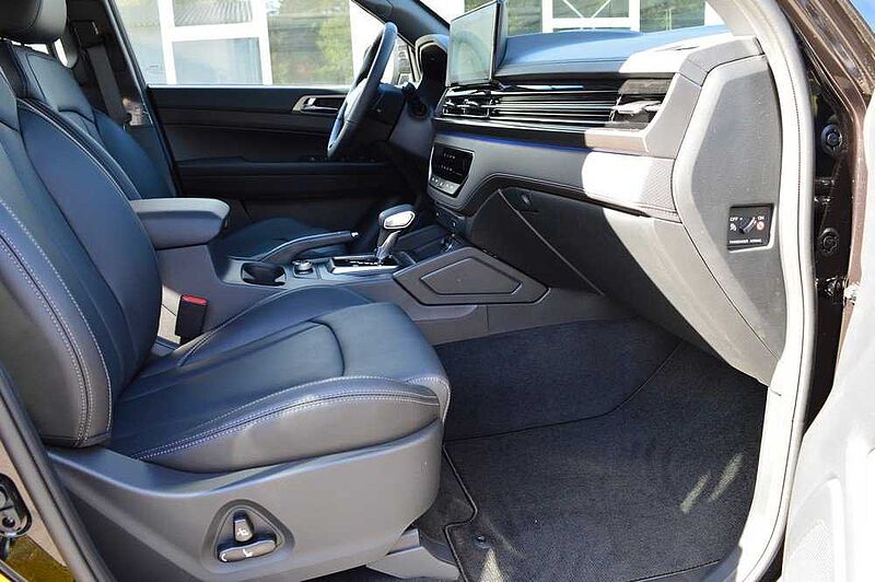 KGM Musso Grand 2.2 e-XDi Khan 6/AT AWD *limitiert+Voll*