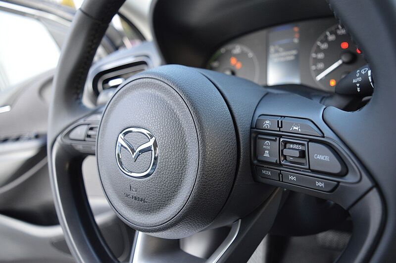 Mazda 2 Hybrid 1.5 VVT-i CVT Centre-Line *SH+Cam+DAB*