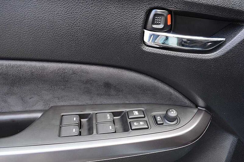Suzuki Vitara 1.4 Comfort+ ALLGRIP Hybrid *Voll+Pano*