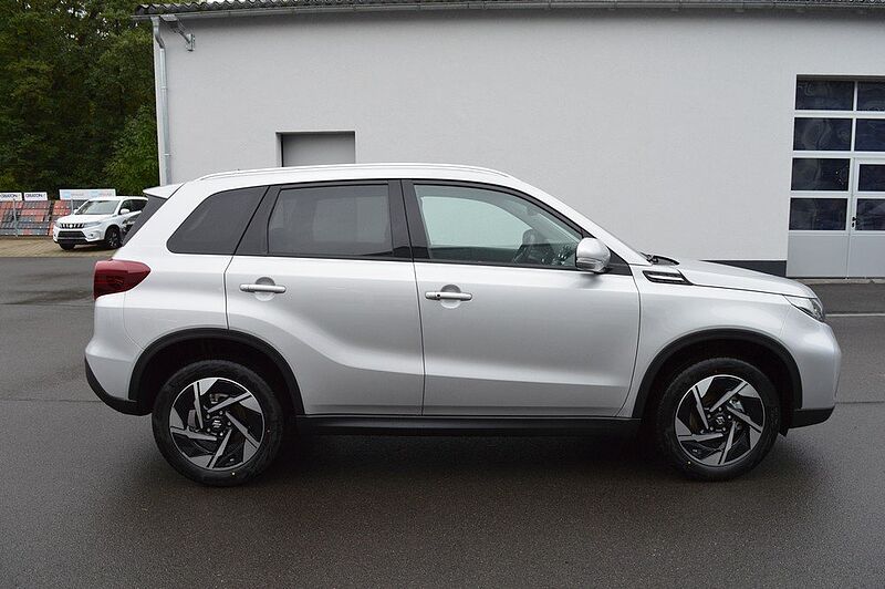 Suzuki Vitara 1.4 Comfort+ ALLGRIP Hybrid *Voll+Pano*