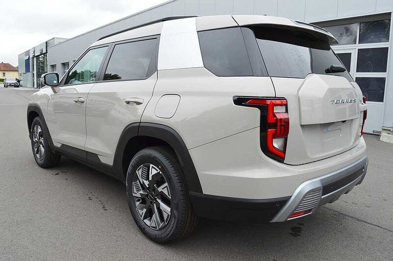 KGM Torres 1.5 Hybrid T-GDi-HEV Essential 6/AT *Leder*