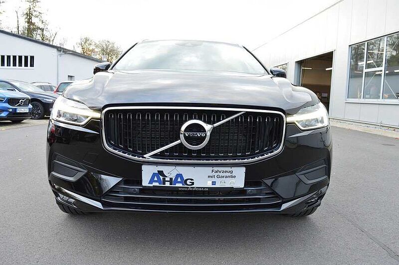 Volvo XC60 B5 AWD Geartronic Momentum Pro *LED+WR+AHK*