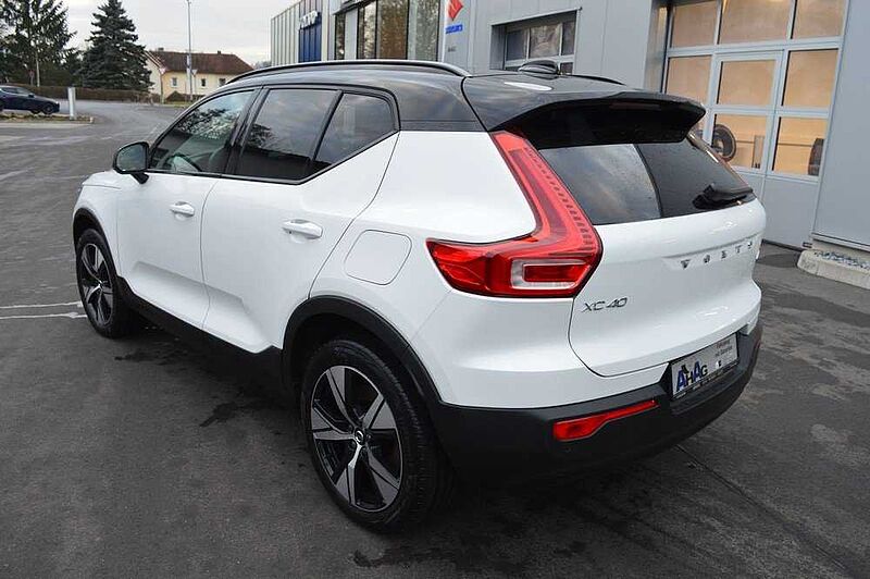 Volvo XC40 P8 AWD Recharge Twin R-Design *Pano+360+H&K*
