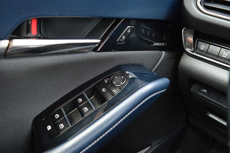 Mazda CX-30 2.0 SKYACTIV-X M-Hybrid AWD Selection *AHK*