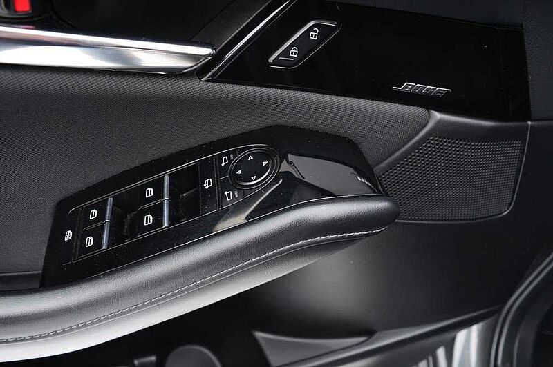 Mazda CX-30 2.0 SKYACTIV-X M-Hybrid Selection *BOSE*