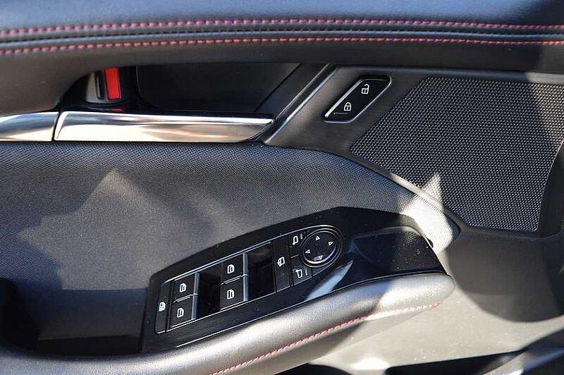 Mazda 3 2.0 e-SKYACTIV-G Homura *Navi+LED+3xPDC*