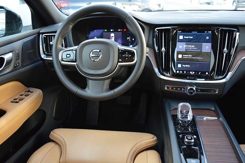 Volvo S60 B4 Plus Dark DCT *Nappa+DAB+3xPDC+Standh. +WR*