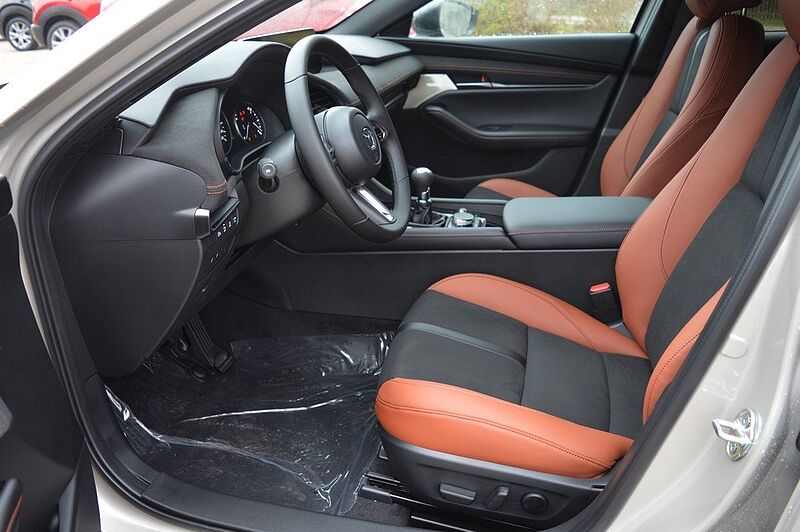 Mazda 3 2.5 e-SKYACTIV-G Nagisa *Leder+LED+3xPDC*