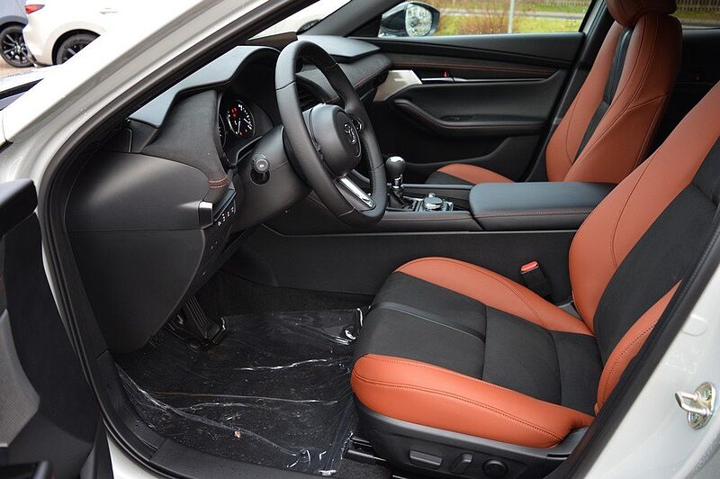 Mazda 3 2.5 e-SKYACTIV-G Nagisa *Leder+LED+3xPDC*