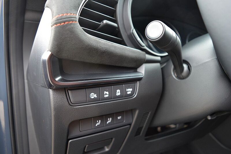 Mazda 3 2.5 e-SKYACTIV-G Nagisa *Leder+LED+3xPDC*