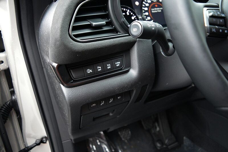 Mazda CX-30 2.0 e-SKYACTIV-X M-Hybrid Nagisa *Leder+LED*