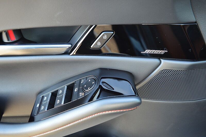 Mazda CX-30 2.5 e-SKYACTIV-G M-Hybrid Nagisa *Leder+LED*