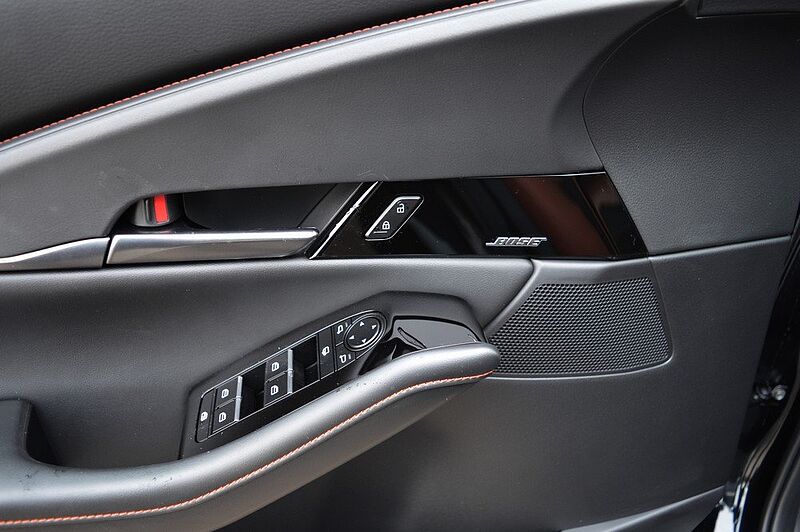 Mazda CX-30 2.5 e-SKYACTIV-G M-Hybrid Drive Nagisa *Leder+LED*