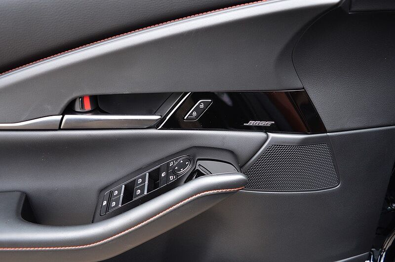 Mazda CX-30 2.5 e-SKYACTIV-G M-Hybrid Nagisa *Leder+LED*